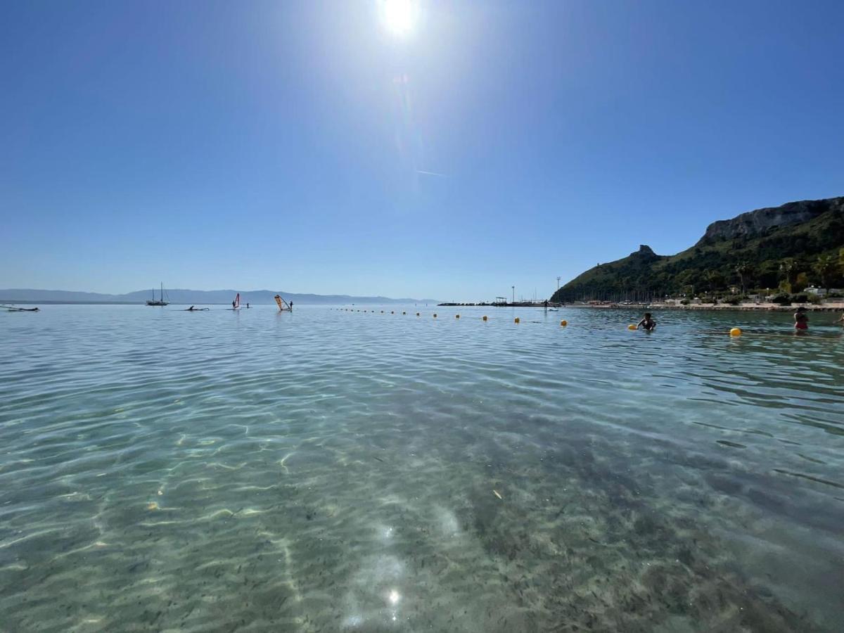 Suite Sardinia Holiday Cagliari Zewnętrze zdjęcie