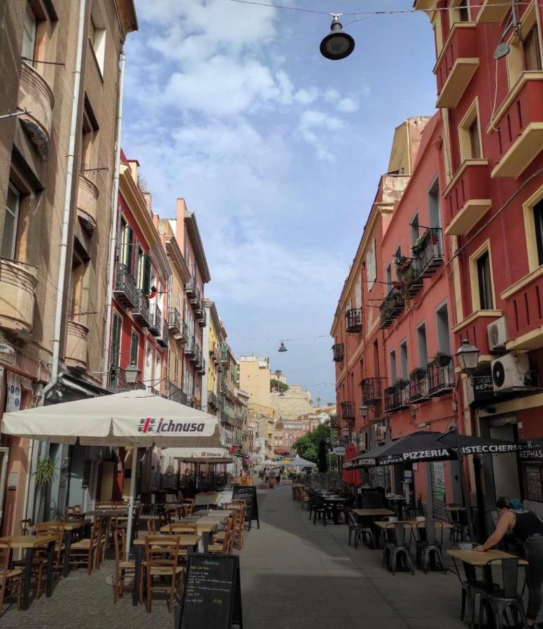 Suite Sardinia Holiday Cagliari Zewnętrze zdjęcie